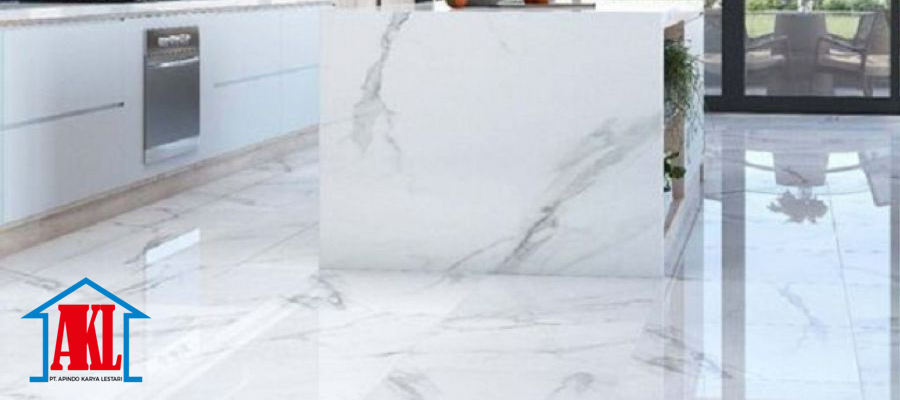 Lantai Lebih Glossy